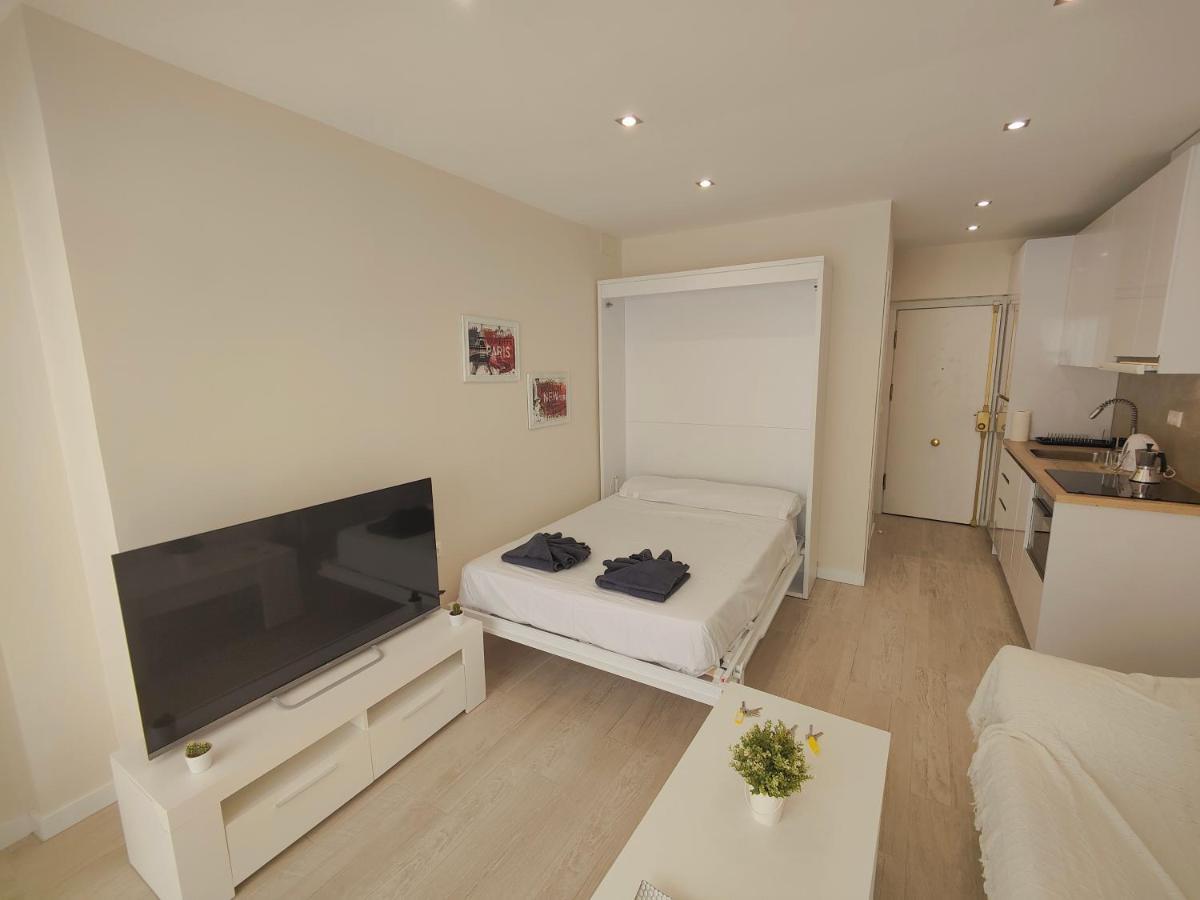 Coconut Begona Studio City Center By Namaste Elite Torremolinos Luaran gambar